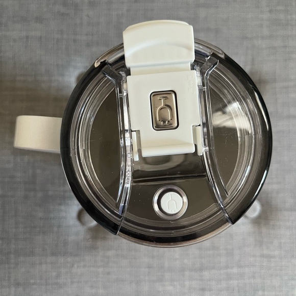 BrüMate Toddy XL 32oz 100% Leak-Proof White Insulated Tumbler - Picture 3 of 10